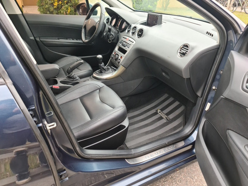 Peugeot 308 2.0 Feline 143cv 2013