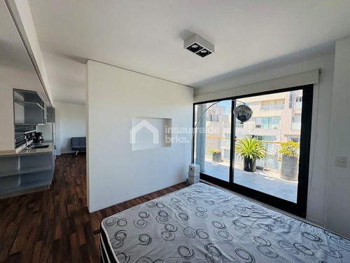Venta 2 Amb Semicerrado Con Terraza Y Parrilla Propia En Palermo Hollywood