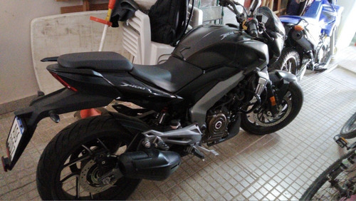 Imagen 11 de 12 de Bajaj Dominar 400