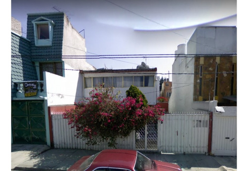 Casa En Remate En Avante, F-1805