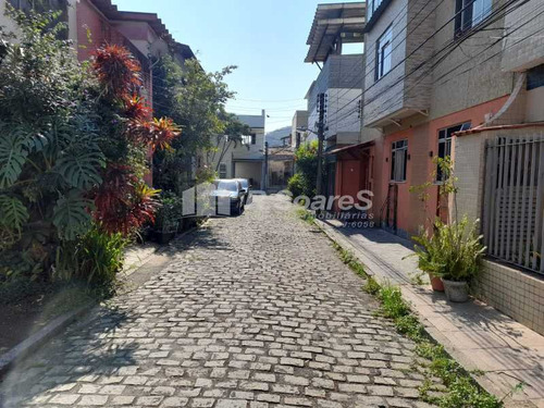 Imagem 1 de 15 de Casa De Vila Triplex Na Praça Seca - Cpcv30011