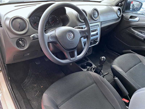 Imagem 6 de 11 de Volkswagen Saveiro 1.6 Cs Robust 8v Flex 2p Manual 2019