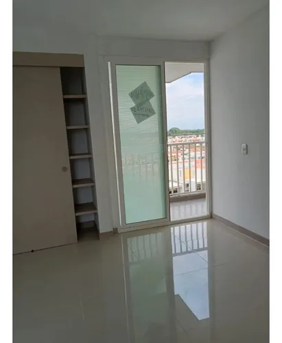 Venta De Apartamento De 112mts2 En El Castillo, Jamundí, 9086.