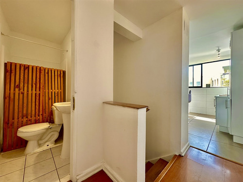 Departamento En Venta De 2 Dorm. En Providencia