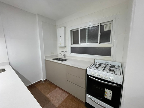 Departamento En Alquiler Boulevard Olleros, Muy Buen Estado.