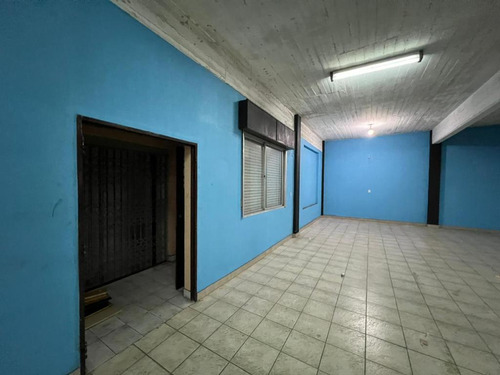 Fabian Onsari 1102, Wilde ¡locales Comerciales, Ideal Rubros Varios! ¡1033mt2!