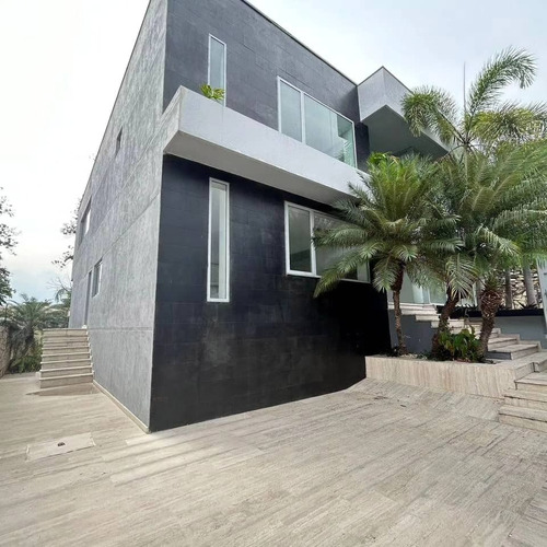 Espectacular Casa En Venta En El Castaño Código 220875