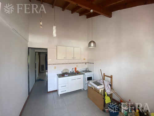 Alquiler De Departamento 2 Ambientes Con Balcón En Quilmes Oeste