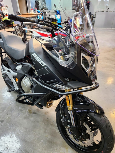Imagen 4 de 24 de Cfmoto Mt650 / 2023 0km. Concesionario Oficial Bbva