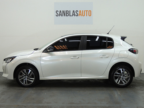 Peugeot 208 1.6 Feline Tiptronic