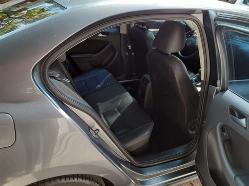 Volkswagen Vento 2.5 Luxury 170cv