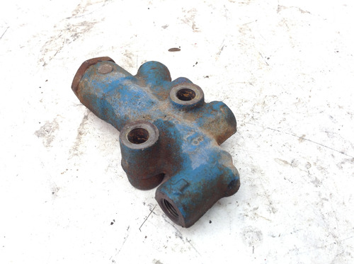Distribuidor Liquido Frenos Montero 3.0 Aut 4x2 Mod 02-06 (Usado)