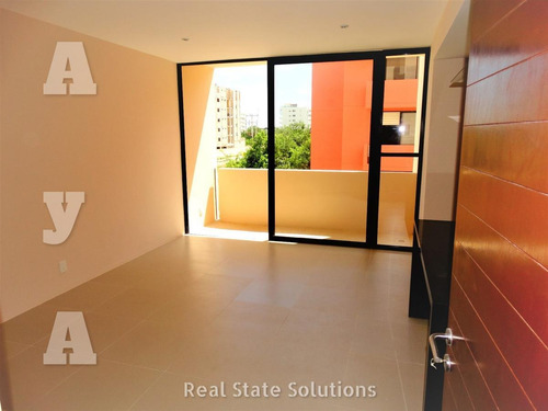 Departamento En Venta De 2 Recámaras, Arbolada By Cumbres, Avenida Huayacán, Cancún. Negociable