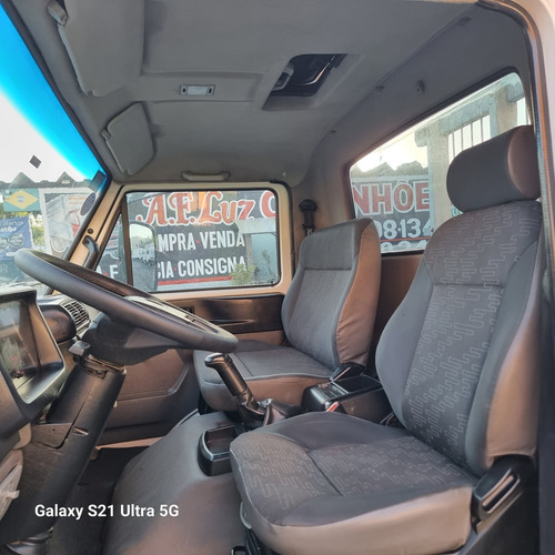 Vw 8.160 Cesto Aéreo Ano 2016 Com Ar Condicionado Pouco Uso