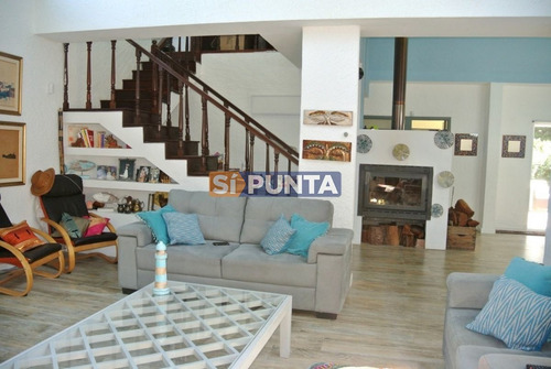 Imagen 3 de 19 de Casa En Venta