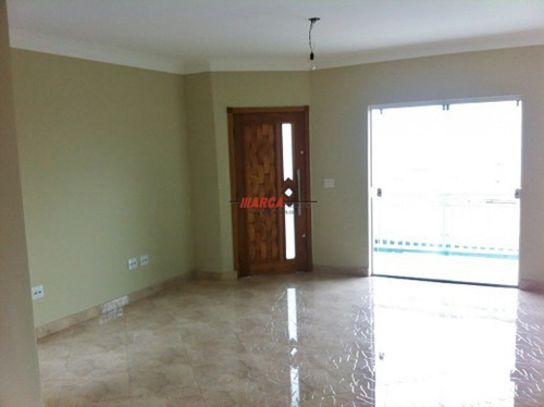 Imagem 11 de 15 de Lindo Sobrado C/ 245 M² - 03 Dorms. (03 Suítes), 01 Ampla Sala,living, 05 Vagas E Ótima Localização. - Ma1161