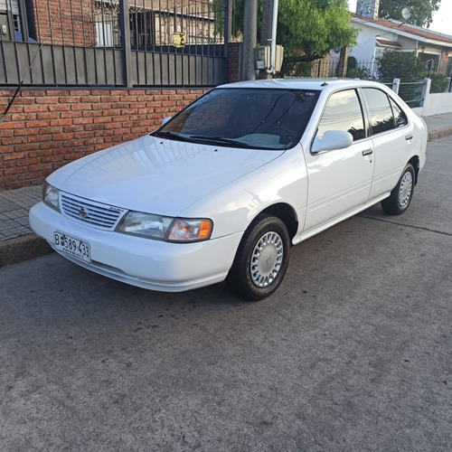 Nissan Sentra 1.6 Gst At