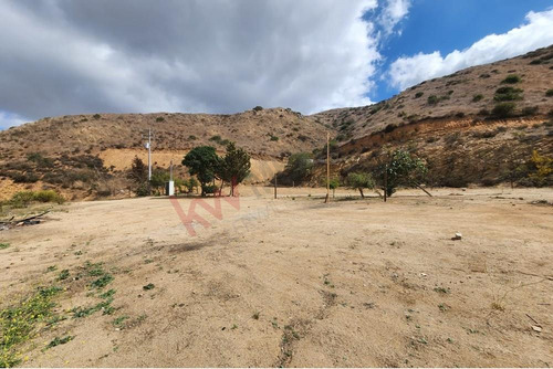 Terreno En Venta Con Vista Amplia En Boulevard 2000