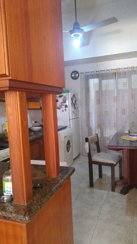Imagen 2 de 14 de Venta Casa 4 Dormitorios - B° General Paz - Residencial