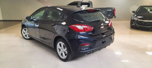 Imagen 2 de 25 de Chevrolet Cruze 5 Puertas Lt Aut. 2023 Entrega Inmediata. Go
