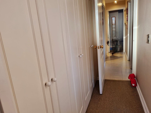 Se Vende Impecable Y Gran Departamento En Edificio Versalles
