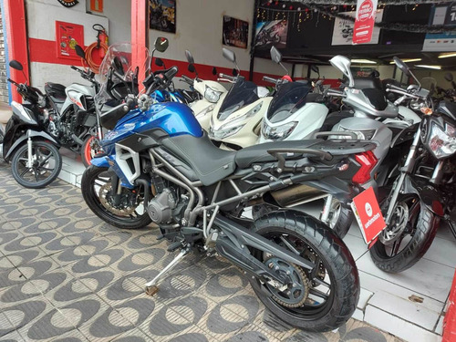 Triumph Tiger 800 Xrx