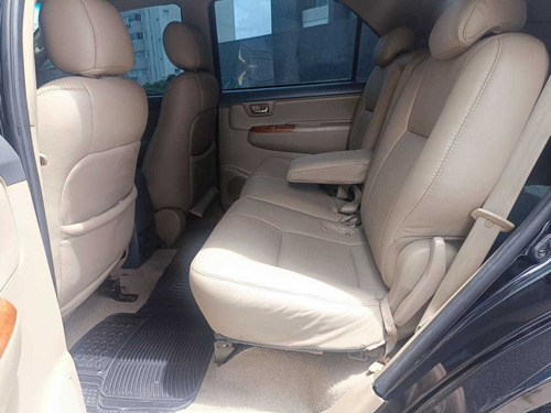 Imagen 10 de 11 de Toyota Fortuner