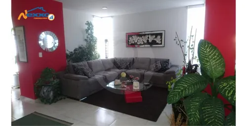 Casa En Venta En Juriquilla