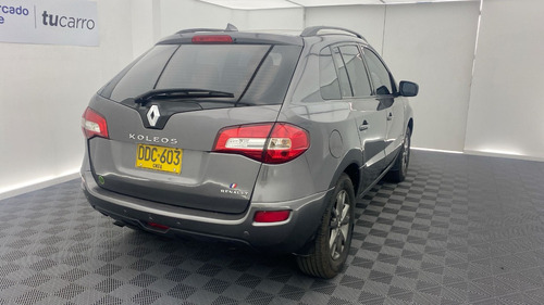 Imagen 8 de 25 de Renault Koleos Dynamique 2.5
