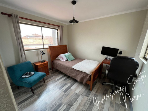 Casa En Venta De 5 Dorm. Peñuelas Coquimbo