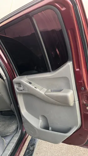 Nissan Navara Le 4x4 Disel Automática Con Peritaje
