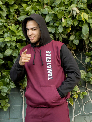 Hoodie All Guinda Mangas Negras Tom Caballero