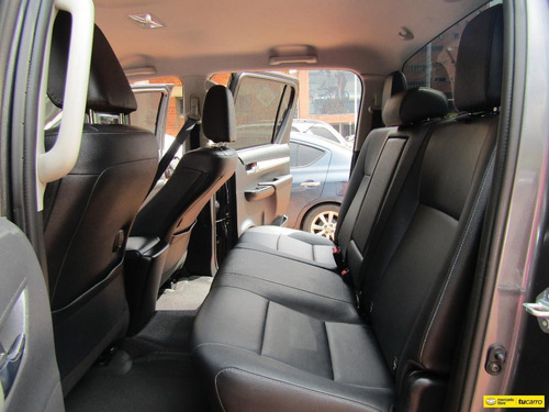 Toyota Hilux 2.8