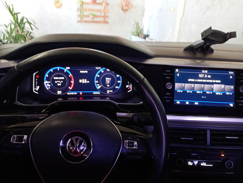 Volkswagen Virtus 1.0 Highline 200 Tsi Aut. 4p