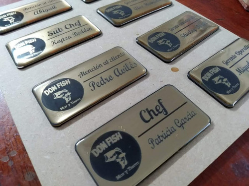 Imagen 7 de 8 de Identificador Pin Gafete Con Grabado Laser