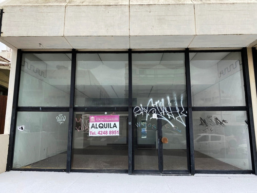 Alquila Excelente Local Comercial!!!- Ref: 2473