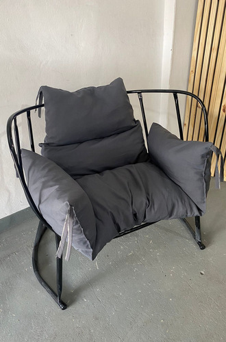 Combo 1 Sillon Cala Exteriores 1 Almohadon Con Brazo Negro Almohadón Gris