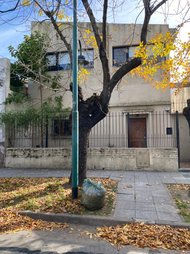 Casa Reciclada De 4 Ambientes