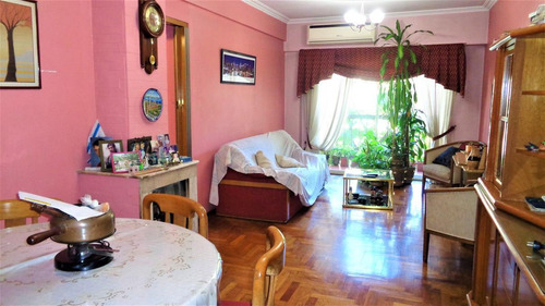 Imagen 3 de 29 de Departamento - Flores