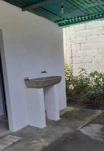 Imagen 14 de 15 de Casa En Venta. Barquisimeto Centro. Carrera 33.