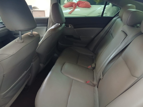 Honda Civic 1.8 Lxs Flex 4p