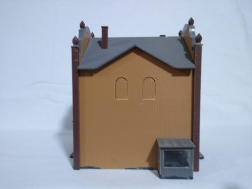 Imagen 8 de 10 de Nico Hermosa Fabrica Europea 12x15x15 Vollmer H0(cch 155)