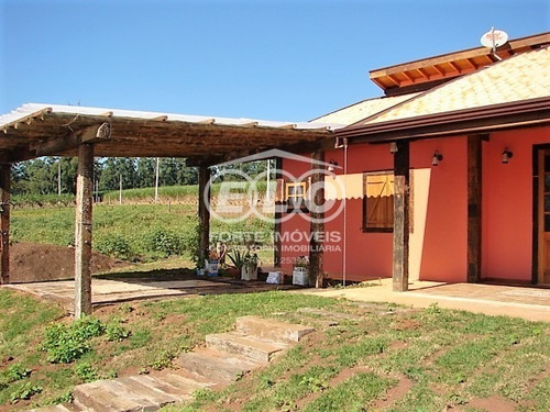 Imagem 18 de 19 de Chácara Em Área Rural /indaiatuba-sp At 20.000m² Ac 135m² Produção 10.000m² - Uva Niágara Em Produção Casa Estilo Rústico Construída Com Dormentes - Ch00439 - 70992677