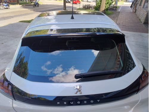 Peugeot 208 1.6 Feline Tiptronic