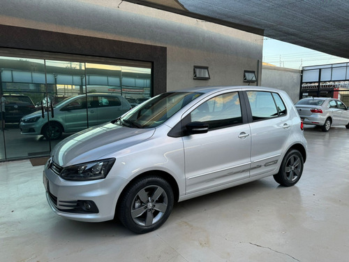 Volkswagen Fox 1.6 MSI TOTAL FLEX CONNECT 4P MANUAL