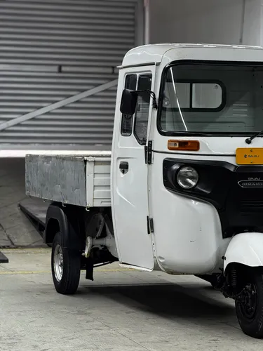 Bajaj Maxima Motocarro