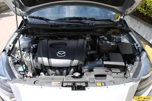 Mazda 2 1.5 Grand Touring Lx Sedan