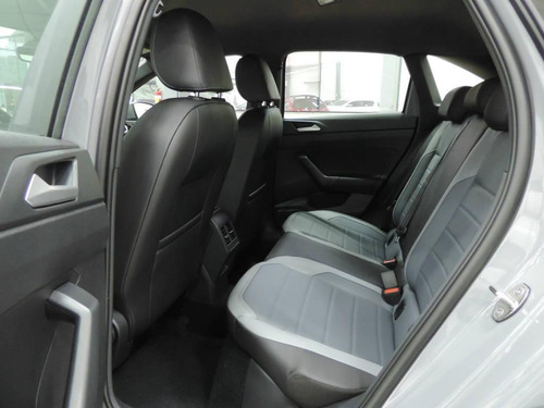Volkswagen Nivus Highline 1.0 200 Tsi