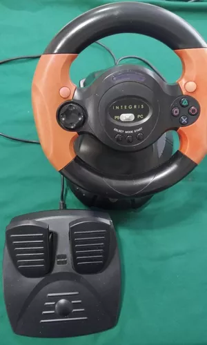 Volante Ps4 Logitech G29 Usado Sem Câmbio (zona Leste ) - Desconto no Preço