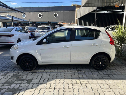 Fiat Palio 1.4 MPI ATTRACTIVE 8V FLEX 4P MANUAL